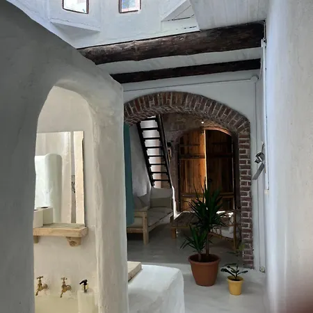 Feriehus Yunan Evi Ayvalı